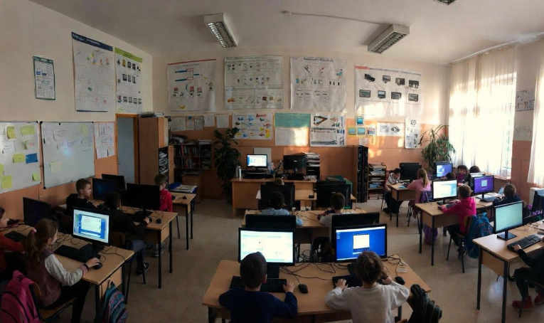 Уроки інформатики у школі очима учнів